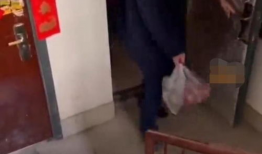 某小区吃瓜最新事件爆料,邻里纠纷引热议，真相究竟如何？